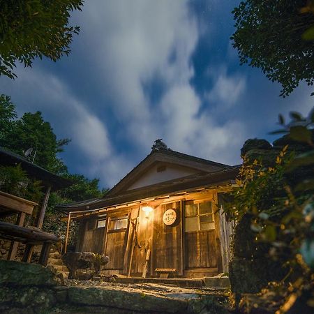 Oyamanoyado Michitsuji Villa Otoyocho Buitenkant foto